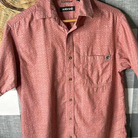 Solaria Lill Button Up Short Sleeve - Picture 2 of 7